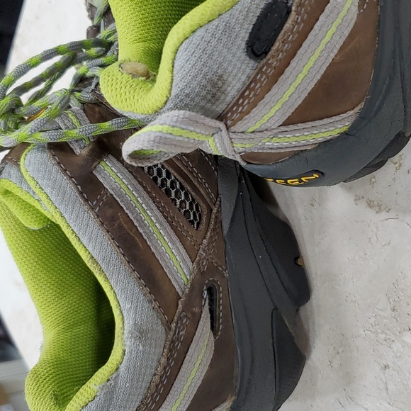 Keen Voyageur Women's Shoe Size 9.5 Green Brown Leather Hiking Sneaker - Picture 9 of 16